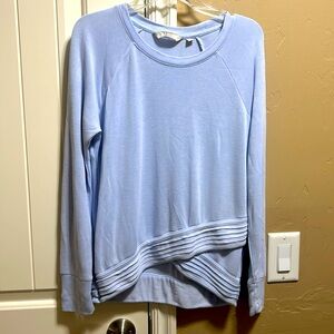 Athleta Women’s XS long sleeved in Blue